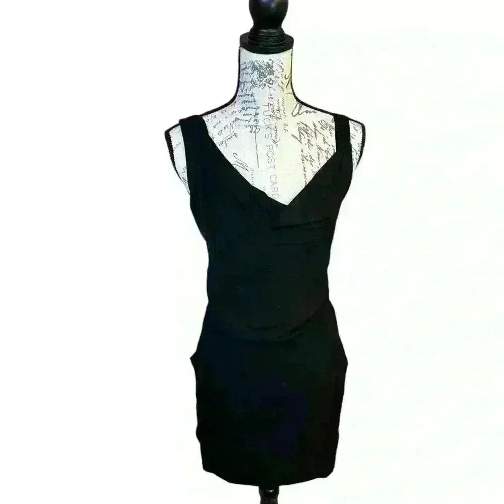 THEORY BLACK Dreas with Unique Neckline and Pockets 🖤 - Picture 1 of 10
